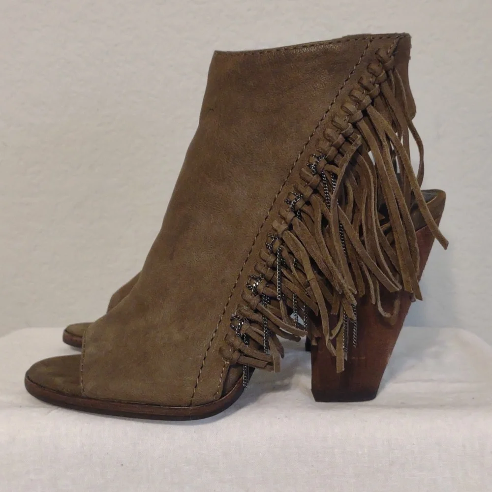 Dolce Vita Noralee Ankle Boots in Olive Nubuck. Size 7.5 EUC - Picture 3 of 15